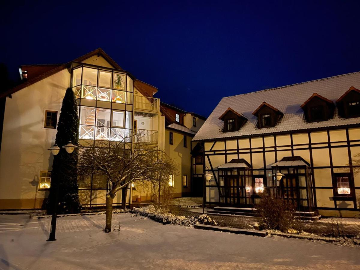Landhotel Der Distelhof Mit Scheunencafe Dillstadt Exterior photo