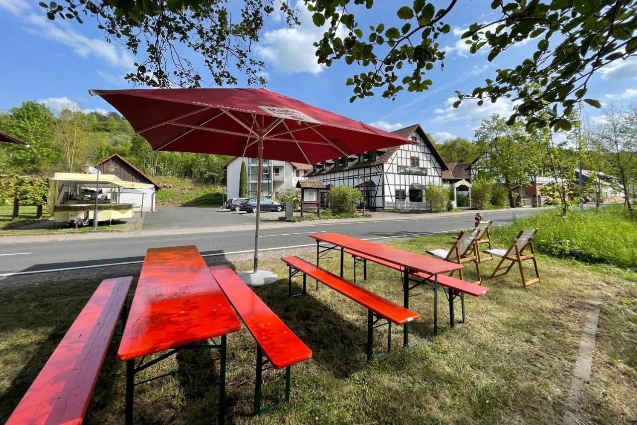 Landhotel Der Distelhof Mit Scheunencafe Dillstadt Exterior photo
